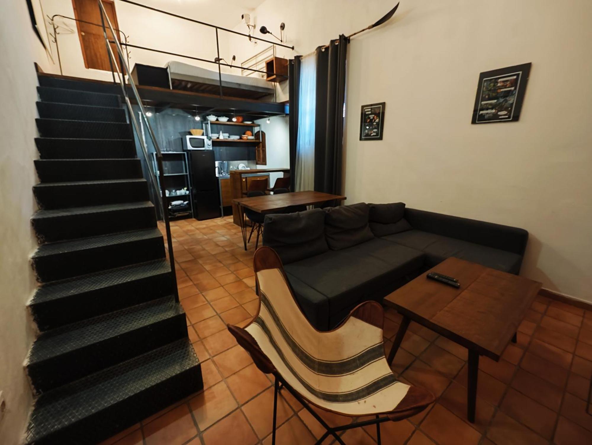 Hostal Cafe Frenteabastos Carmona  Zewnętrze zdjęcie