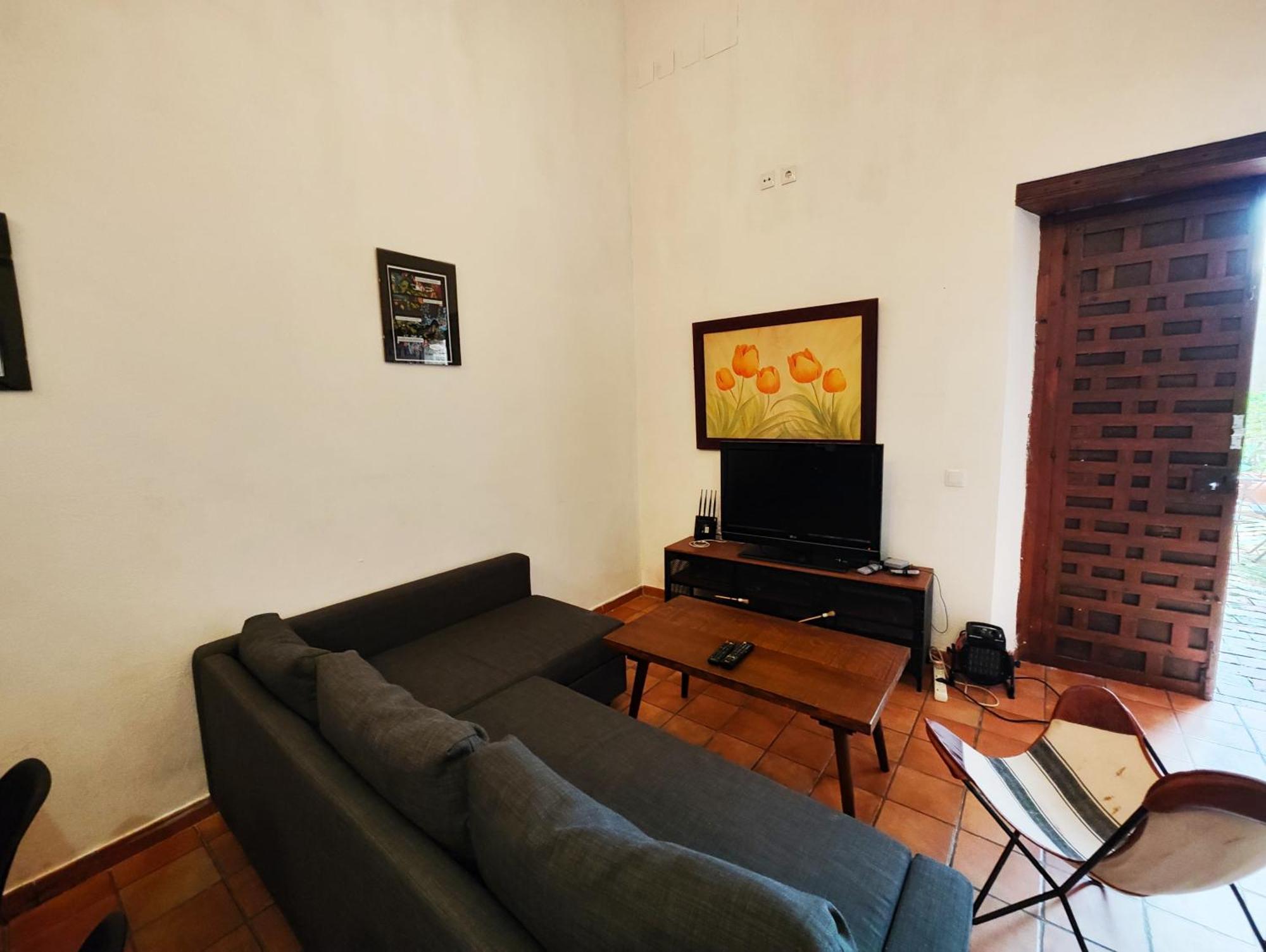 Hostal Cafe Frenteabastos Carmona  Zewnętrze zdjęcie