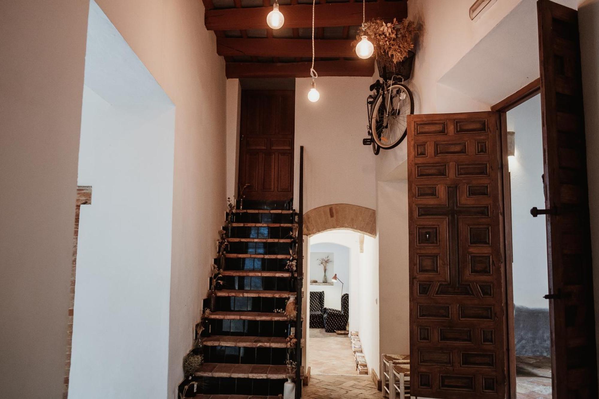 Hostal Cafe Frenteabastos Carmona  Zewnętrze zdjęcie