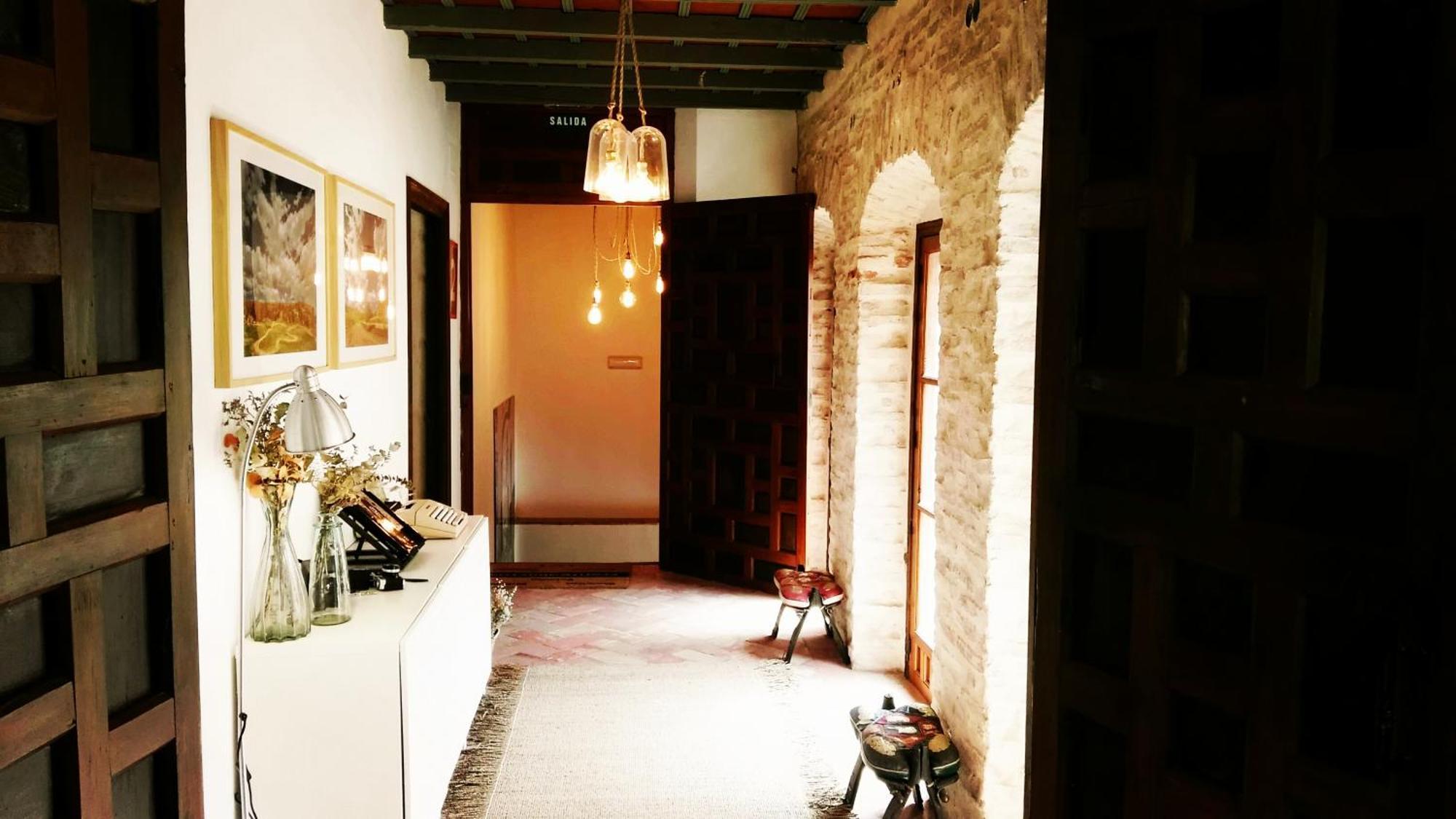 Hostal Cafe Frenteabastos Carmona  Zewnętrze zdjęcie