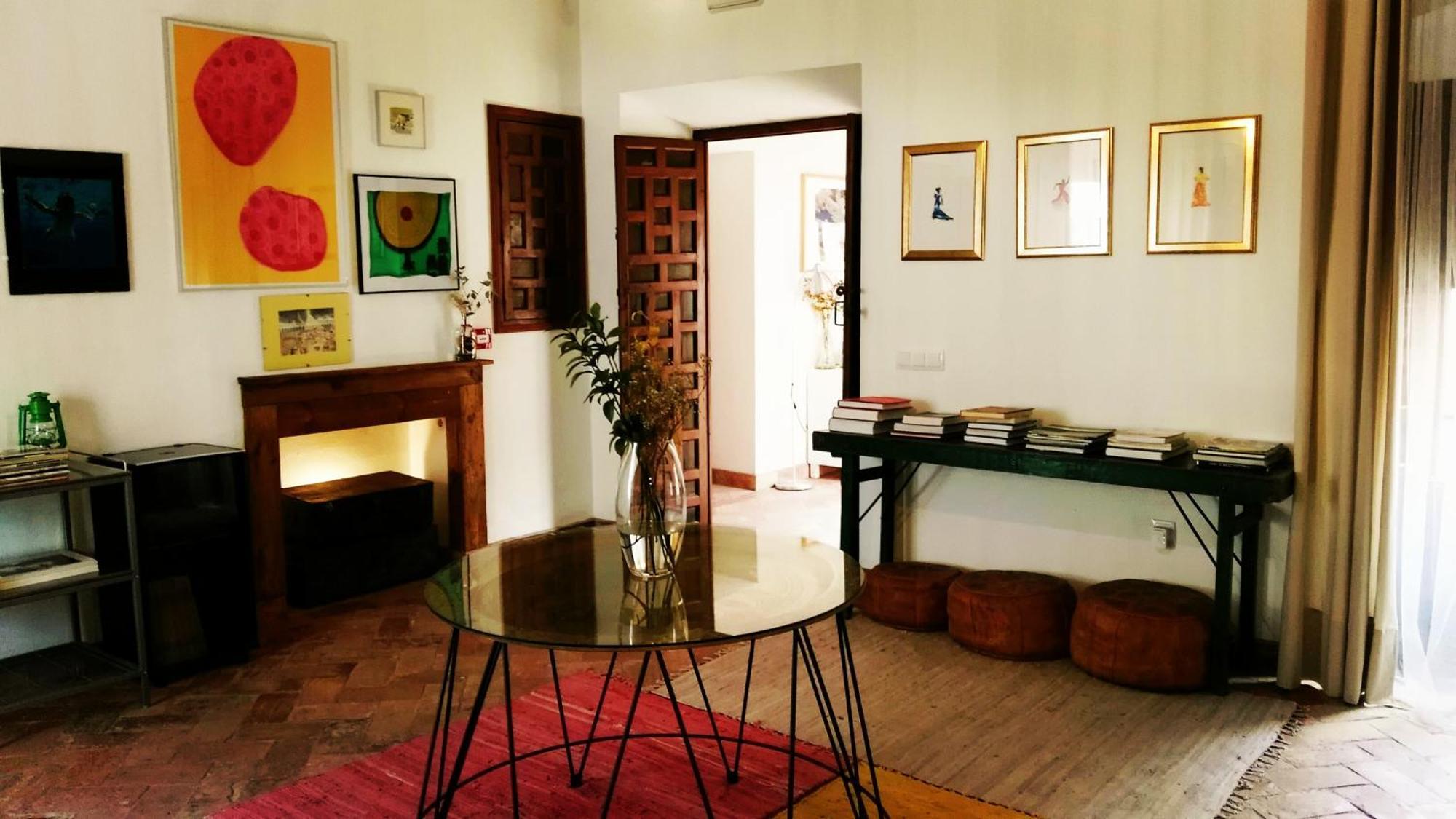 Hostal Cafe Frenteabastos Carmona  Zewnętrze zdjęcie