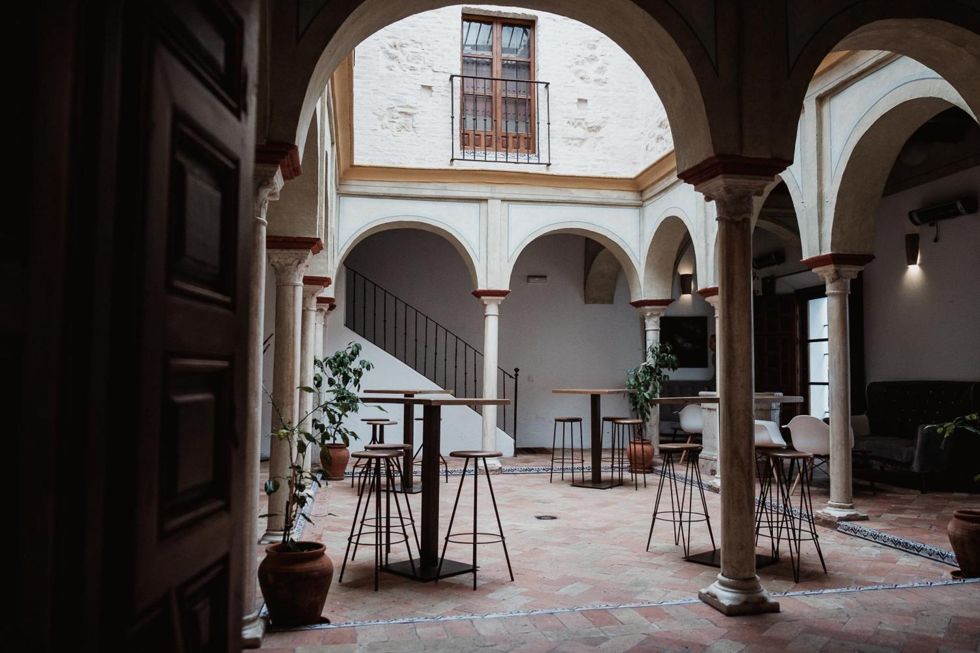 Hostal Cafe Frenteabastos Carmona  Zewnętrze zdjęcie