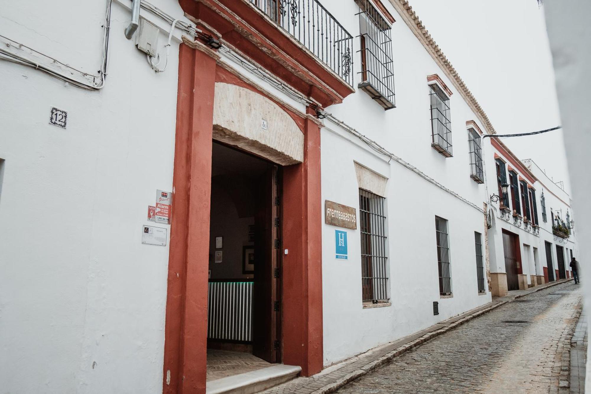 Hostal Cafe Frenteabastos Carmona  Zewnętrze zdjęcie