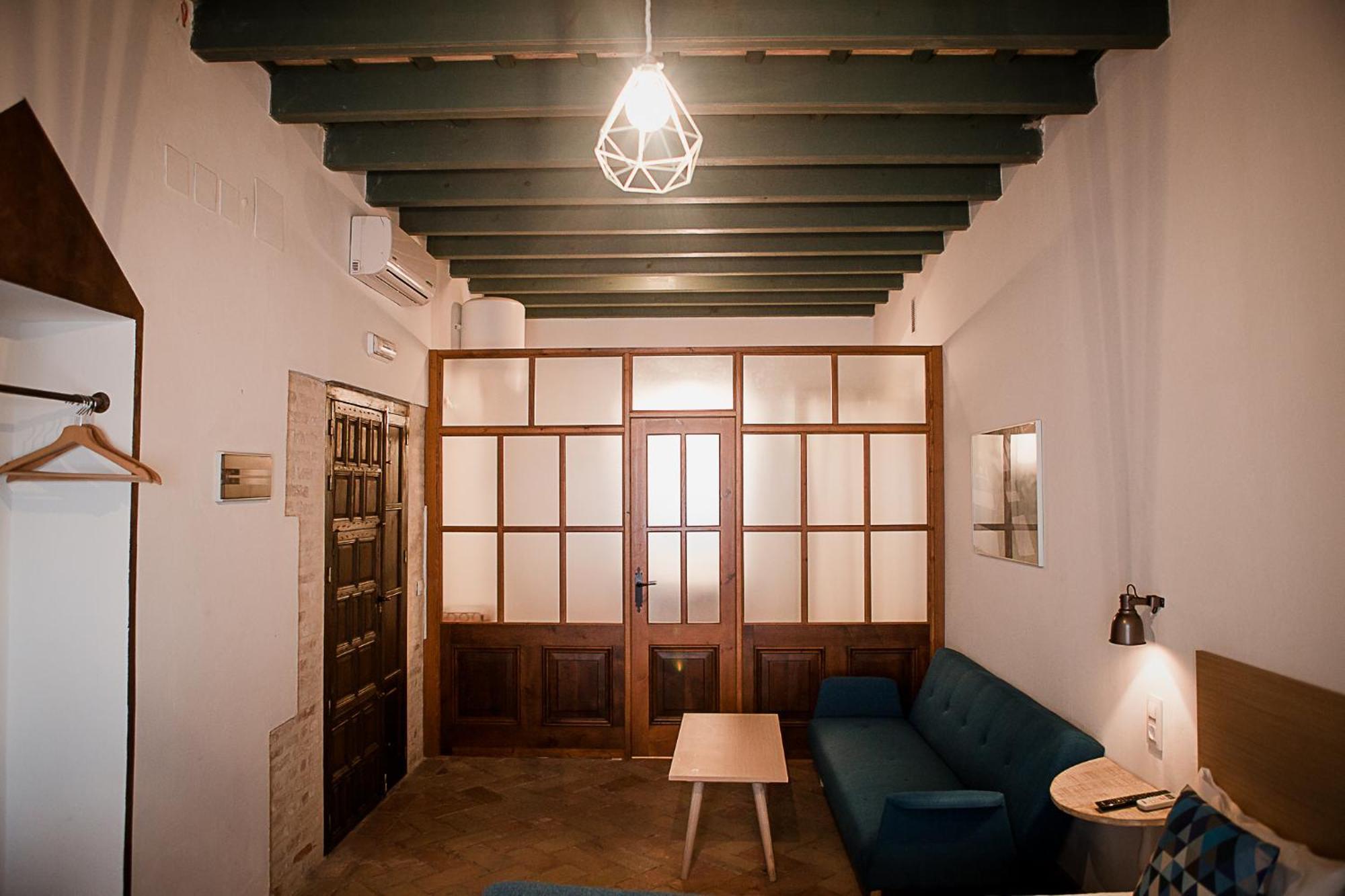 Hostal Cafe Frenteabastos Carmona  Zewnętrze zdjęcie